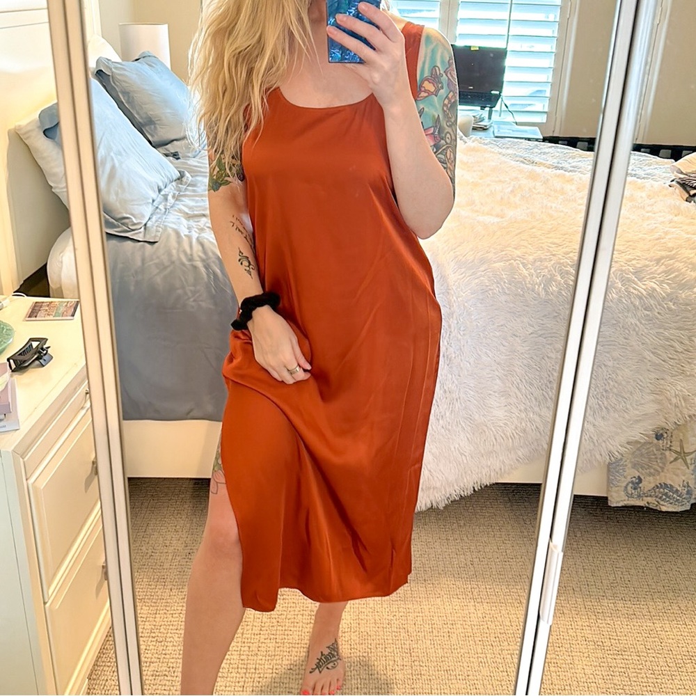 Abercrombie & Fitch | Satin Slip Midi Dress Burnt Orange – Size M NWT - Picture 2 of 11